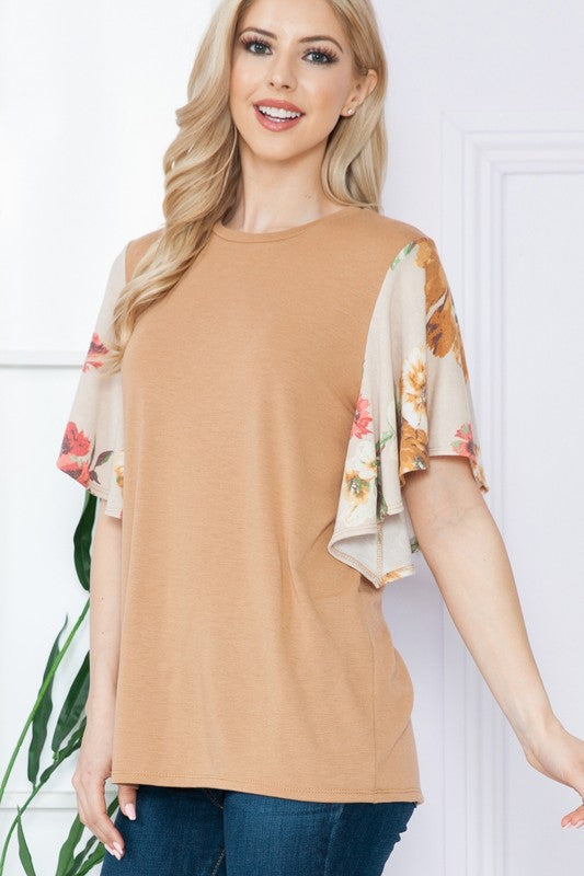 Plus Solid Floral Contrast Short Sleeve Top